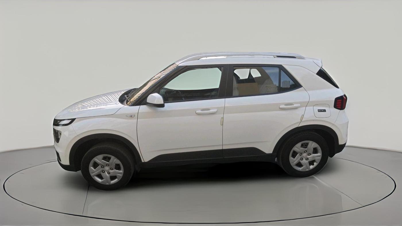 2022 Hyundai VENUE S 1.2, Petrol, Manual, 1,03,503 km, exterior