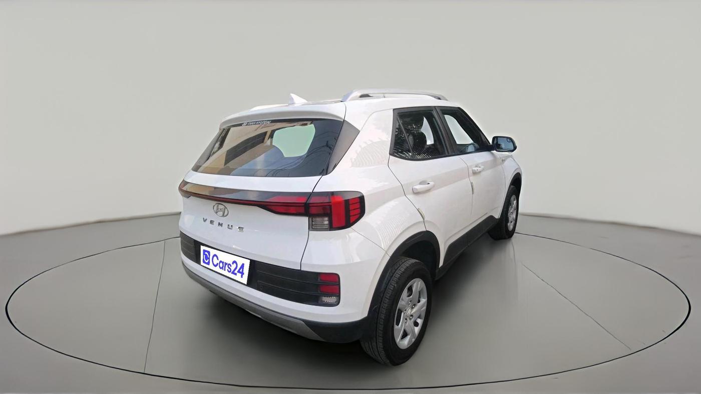 2022 Hyundai VENUE S 1.2, Petrol, Manual, 1,03,503 km, exterior