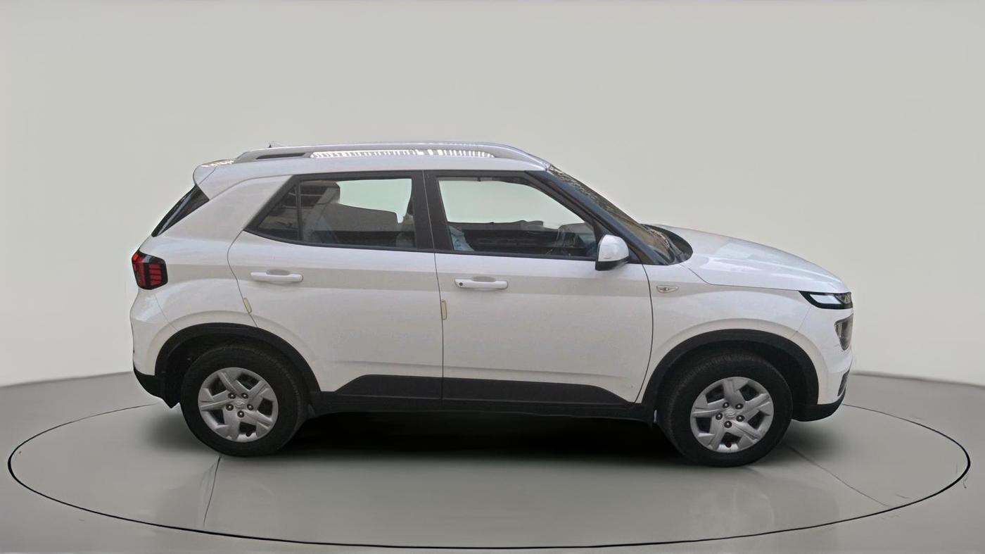 2022 Hyundai VENUE S 1.2, Petrol, Manual, 1,03,503 km, exterior