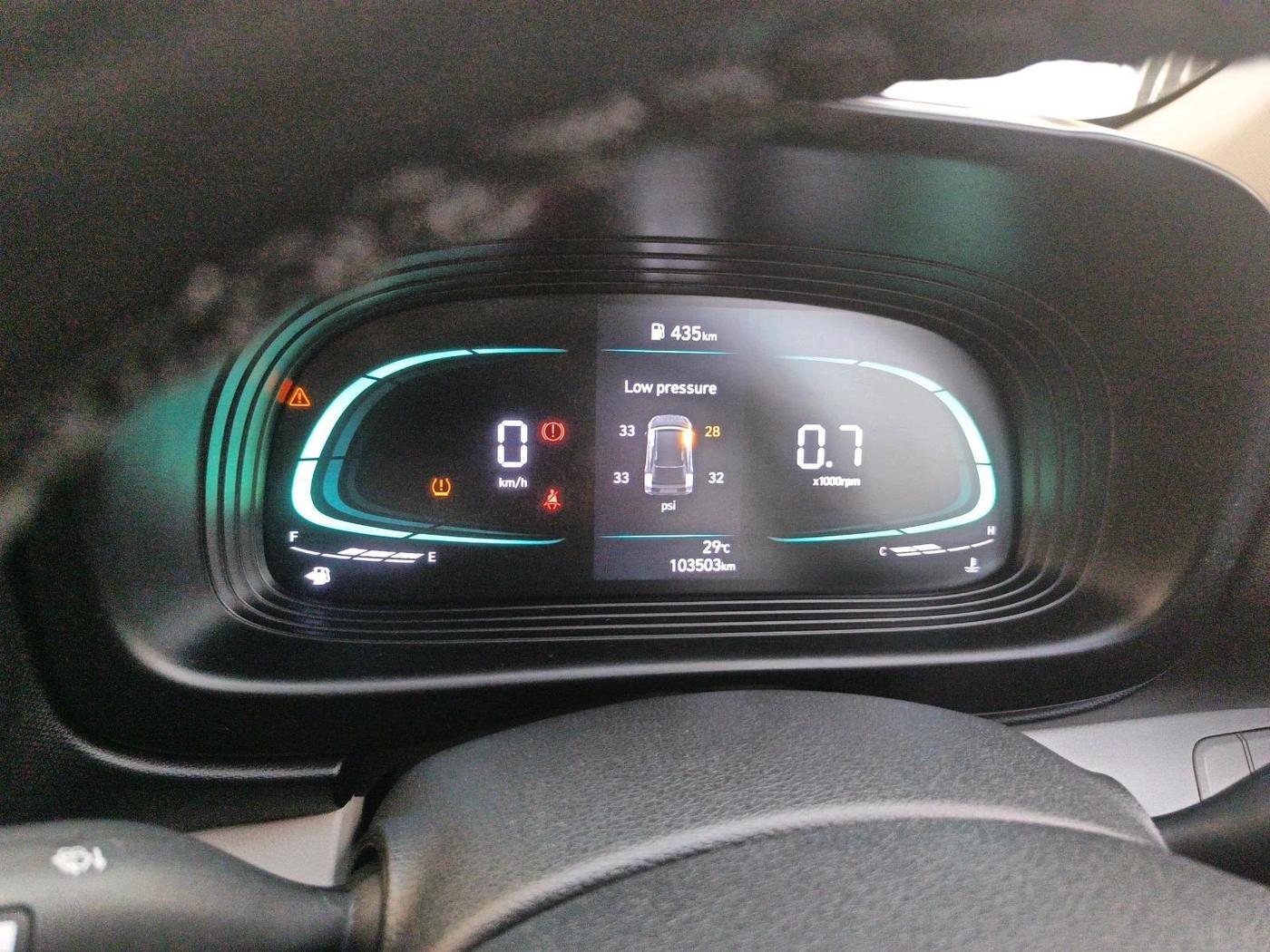 2022 Hyundai VENUE S 1.2, Petrol, Manual, 1,03,503 km, interior