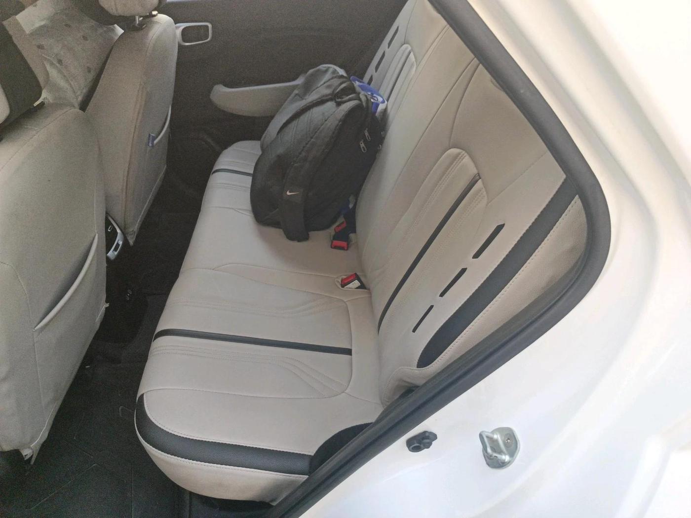 2022 Hyundai VENUE S 1.2, Petrol, Manual, 1,03,503 km, interior