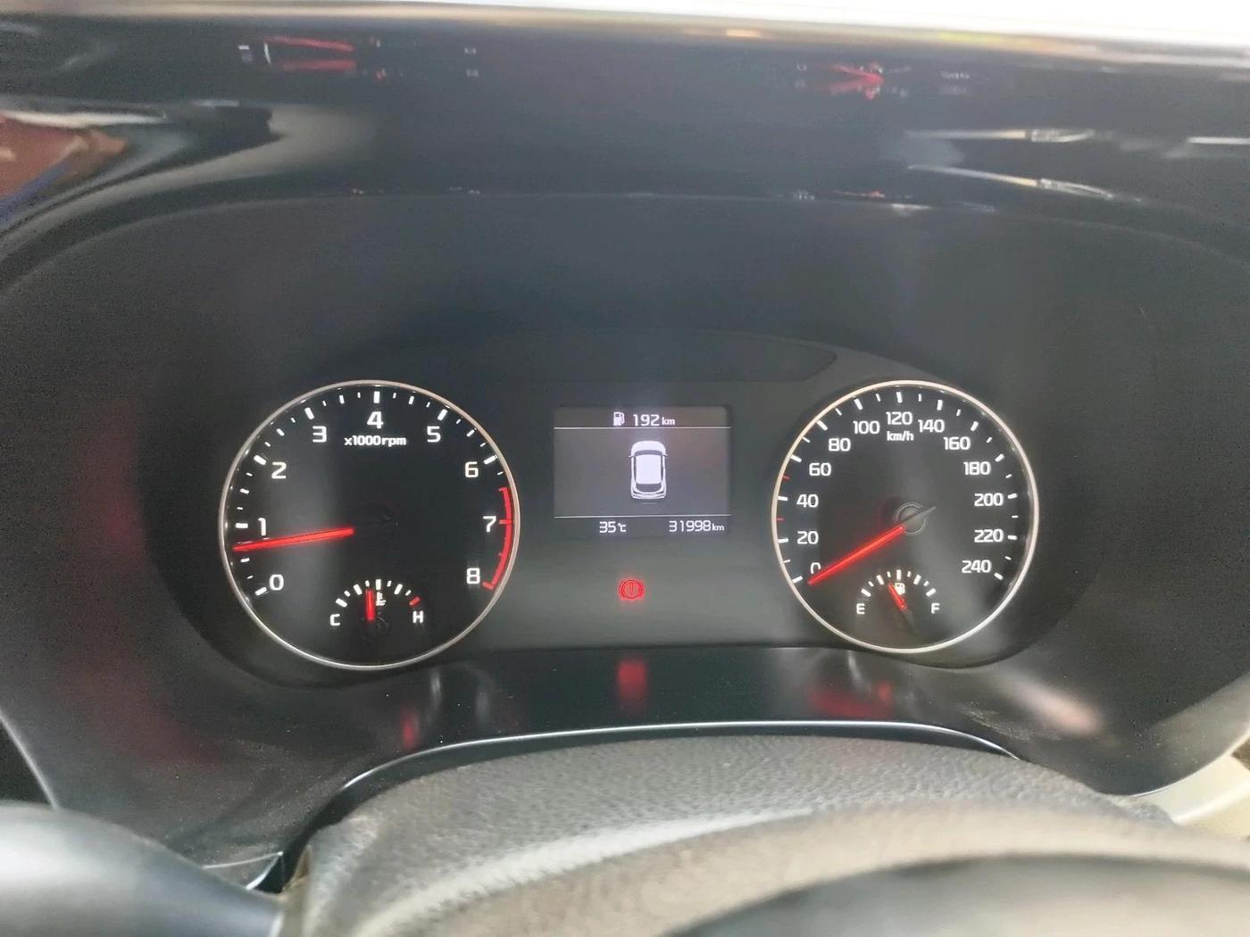 2022 KIA SELTOS HTK 1.5 PETROL, Petrol, Manual, 31,998 km, interior