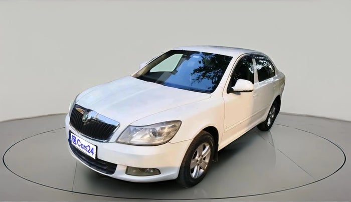 2010 Skoda Laura AMBIENTE 1.9 TDI MT, Diesel, Manual, 1,95,268 km, exterior