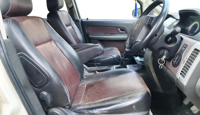 2011 Tata Aria PRIDE 4X4, Diesel, Manual, 1,53,784 km, interior
