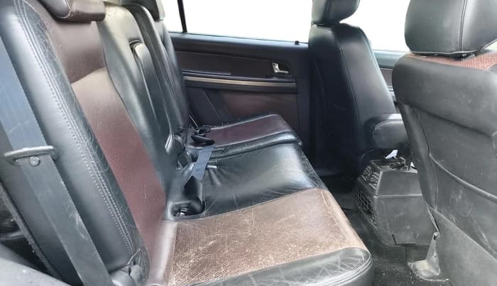 2011 Tata Aria PRIDE 4X4, Diesel, Manual, 1,53,784 km, interior