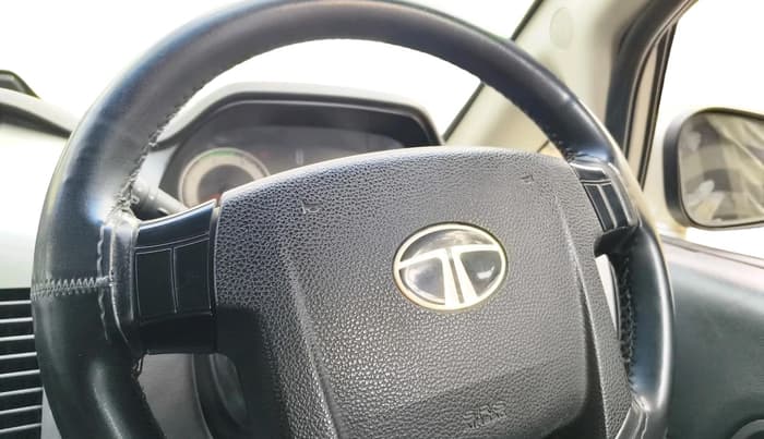2011 Tata Aria PRIDE 4X4, Diesel, Manual, 1,53,784 km, interior