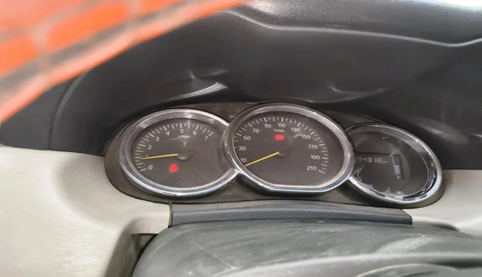 2015 Renault Duster 85 PS RXL DIESEL (OPT), Diesel, Manual, 1,29,785 km, interior