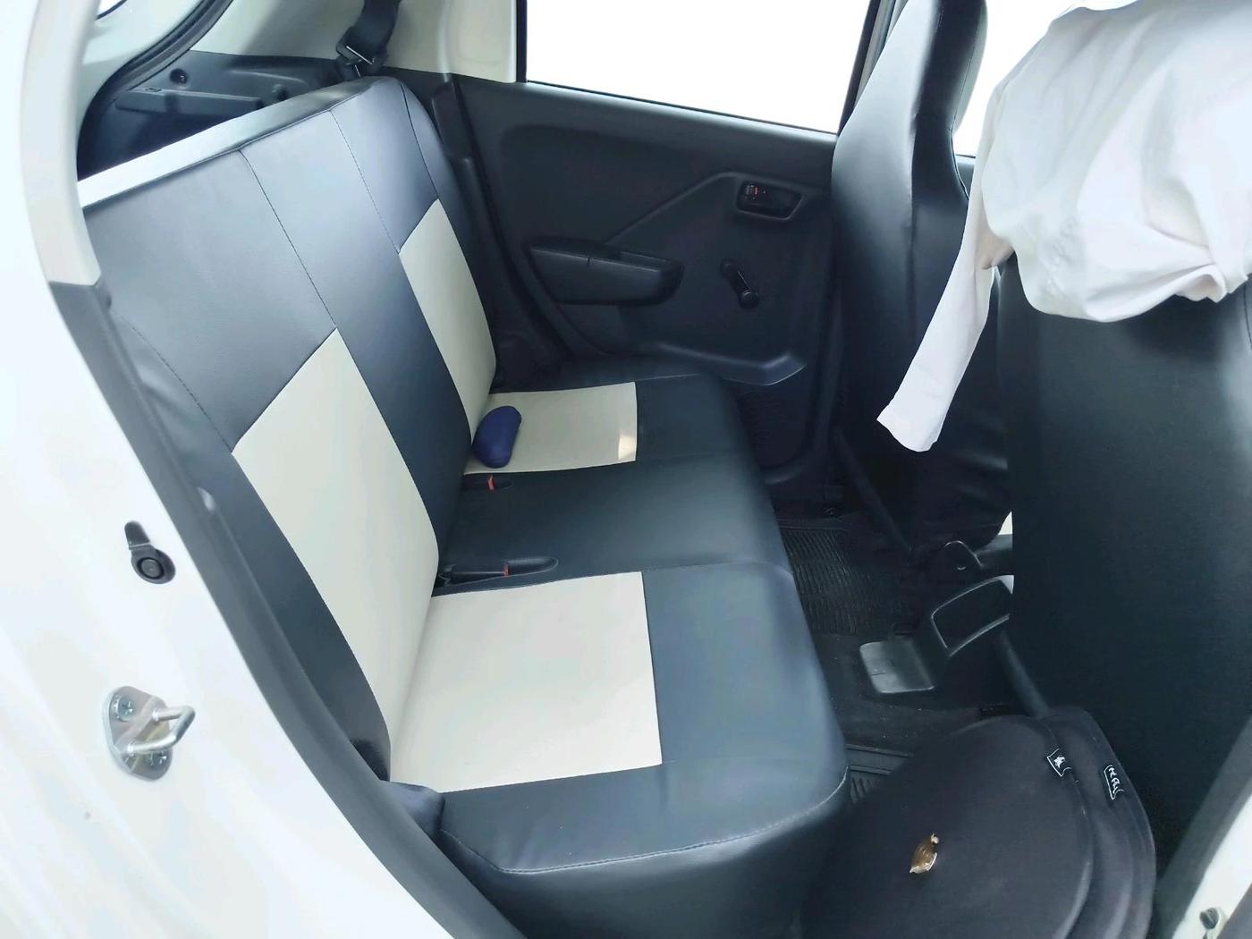2023 Maruti Alto K10 LXI, Petrol, Manual, 11,347 km, interior