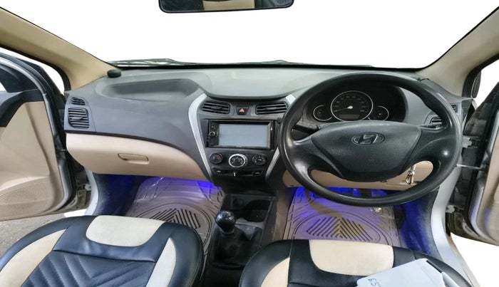 2013 Hyundai Eon ERA + LPG, Petrol, Manual, 1,25,039 km, interior