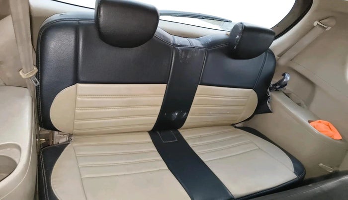 2013 Maruti Ertiga ZDI, Diesel, Manual, 1,66,221 km, interior