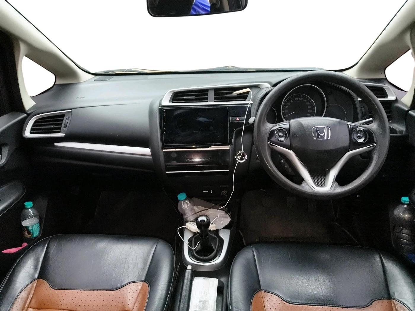 2018 Honda WR-V 1.5L I-DTEC VX MT, Diesel, Manual, 1,48,302 km, interior