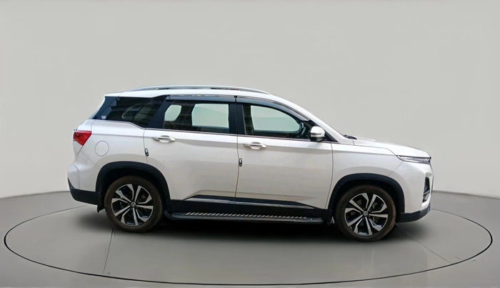 2023 MG HECTOR PLUS SHARP PRO 2.0 TURBO DIESEL 7 STR, Diesel, Manual, 17,238 km, exterior