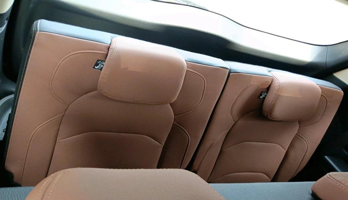 2023 MG HECTOR PLUS SHARP PRO 2.0 TURBO DIESEL 7 STR, Diesel, Manual, 17,238 km, interior