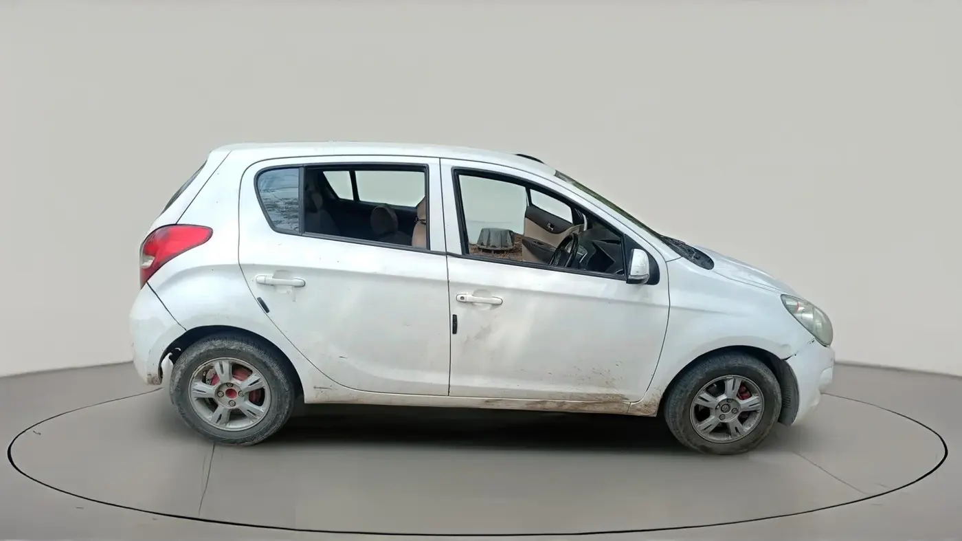 2011 Hyundai i20 SPORTZ (O) 1.4 CRDI, Diesel, Manual, 1,07,391 km, exterior