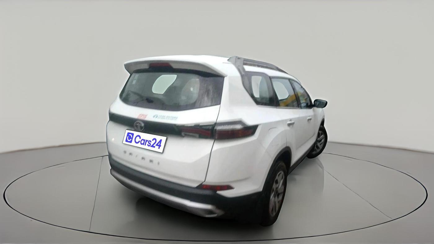 2022 Tata Safari XZA PLUS, Diesel, Automatic, 2,02,669 km, exterior