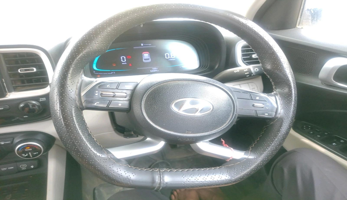 2022 Hyundai VENUE SX 1.2 PETROL, Petrol, Manual, 53,089 km, interior