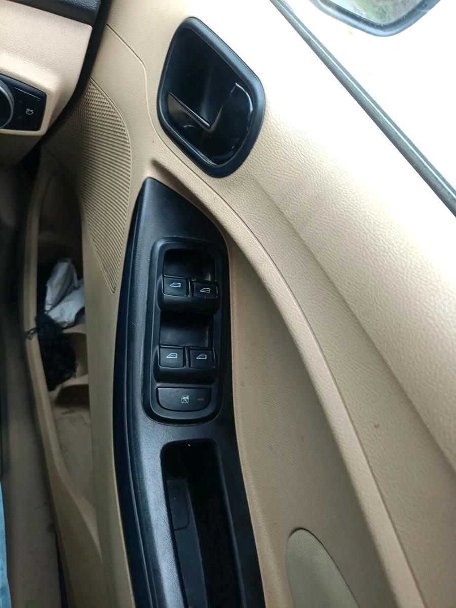 2016 Ford Figo Aspire TREND 1.2 PETROL, Petrol, Manual, 64,042 km, interior