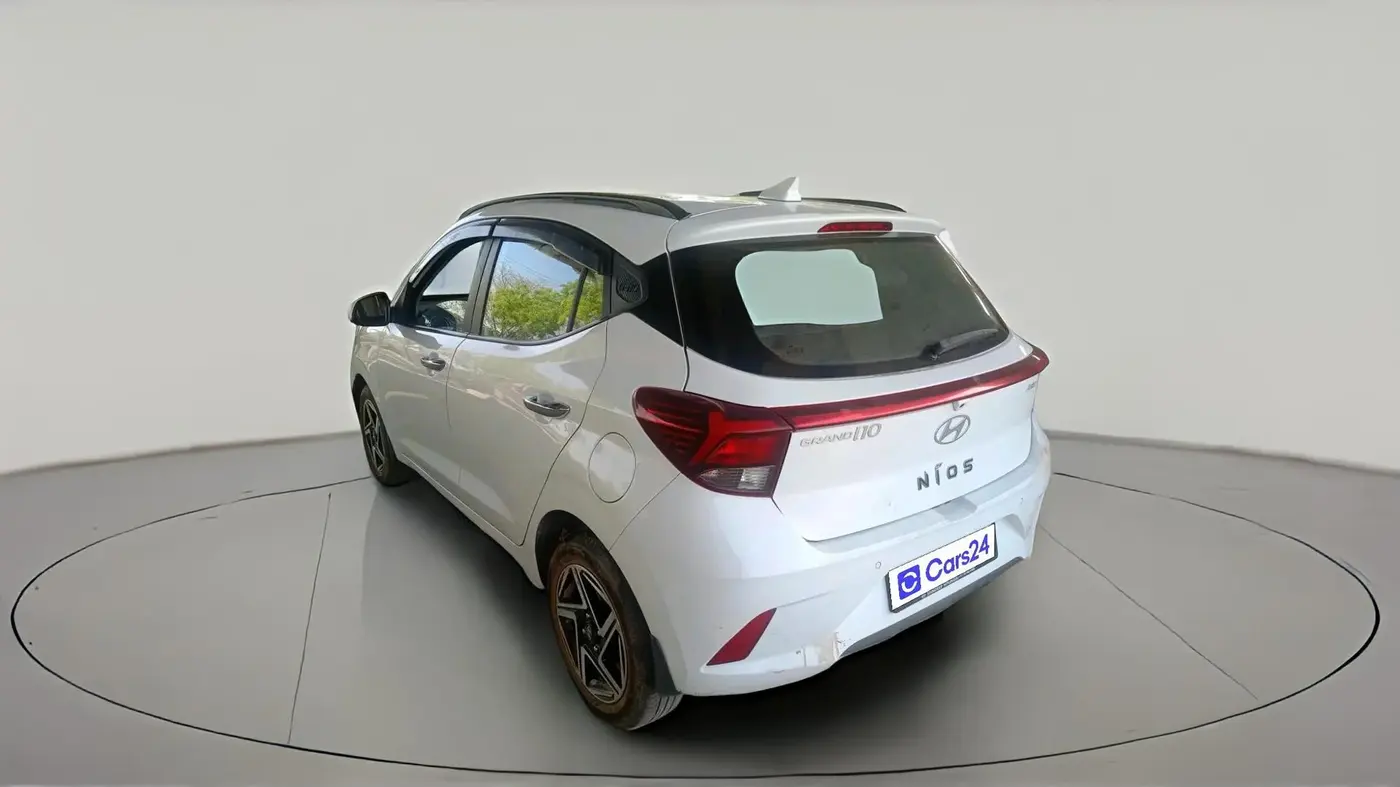 2024 Hyundai GRAND I10 NIOS ASTA 1.2 KAPPA VTVT, Petrol, Manual, 16,213 km, exterior