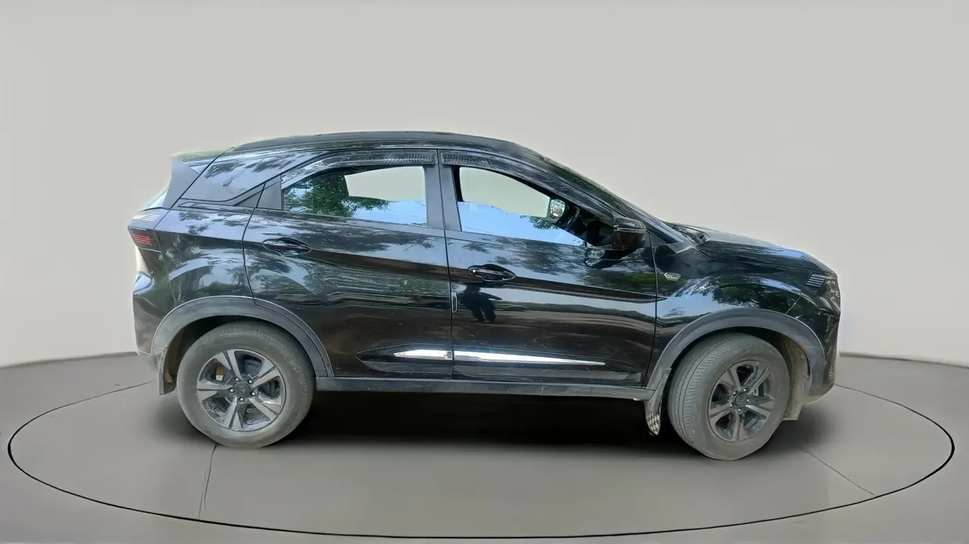 2025 Tata NEXON Creative Plus (S) 1.2 iCNG 6MT Dark Edition, CNG, Manual, 40,638 km, exterior