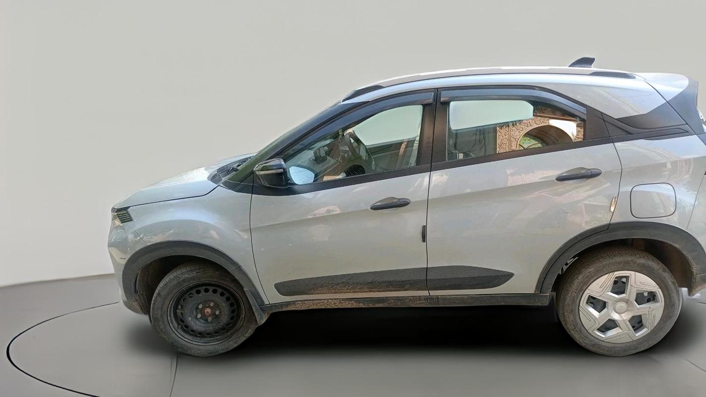 2024 Tata NEXON PURE S 1.2 REVOTRON 6MT, Petrol, Manual, 48,775 km, exterior