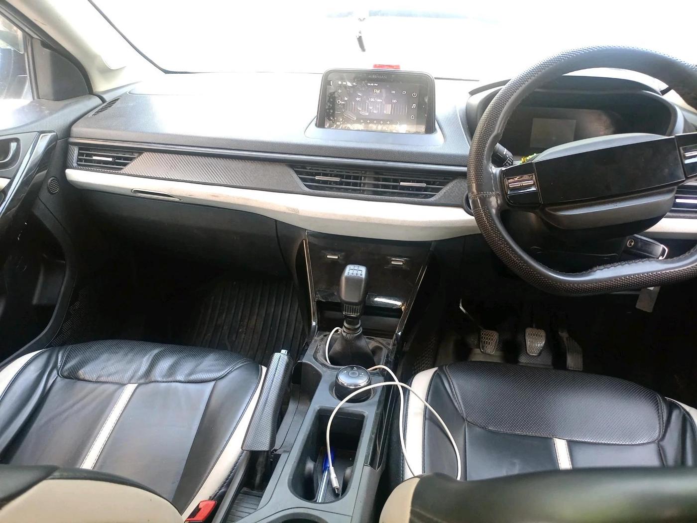 2024 Tata NEXON PURE S 1.2 REVOTRON 6MT, Petrol, Manual, 48,775 km, interior