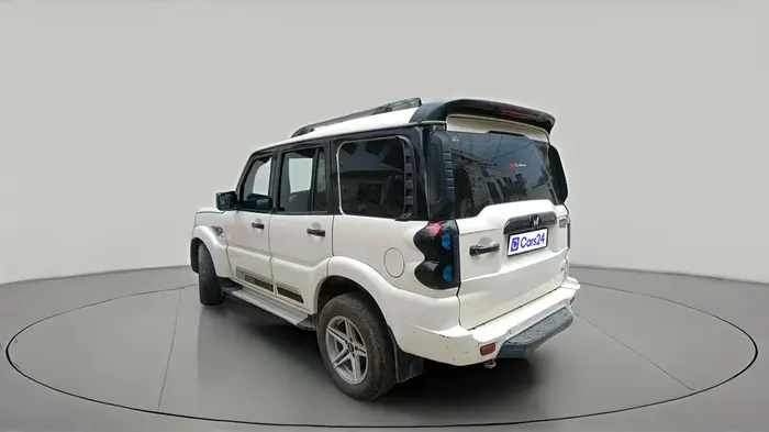 2020 Mahindra Scorpio S5, Diesel, Manual, 1,04,697 km, exterior