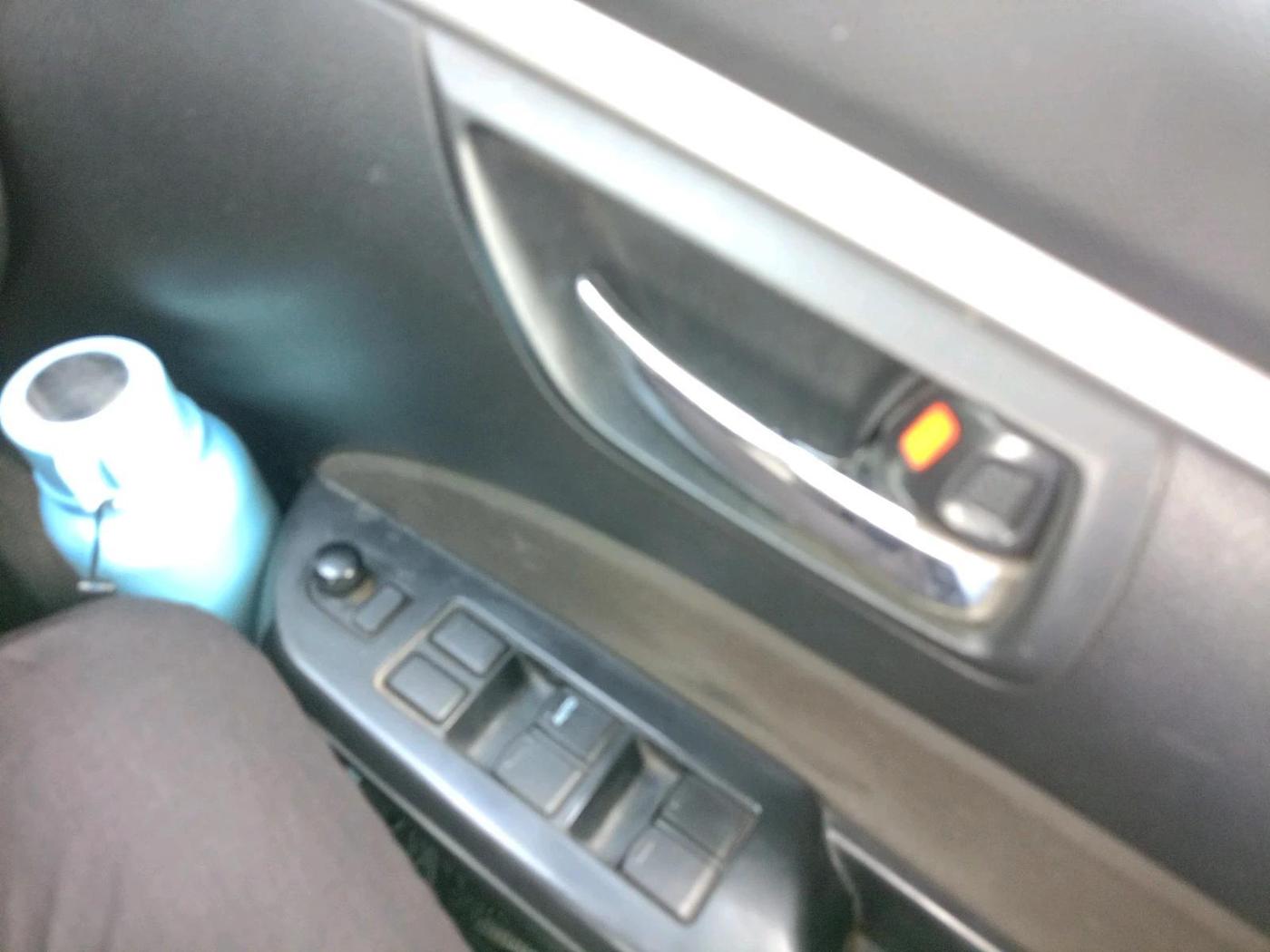 2016 Maruti Swift VDI, Diesel, Manual, 2,13,723 km, interior