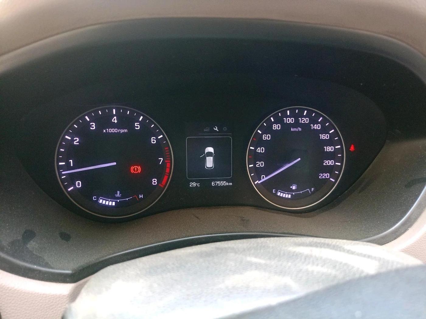 2016 Hyundai Elite i20 ASTA 1.2 (O), Petrol, Manual, 67,555 km, interior