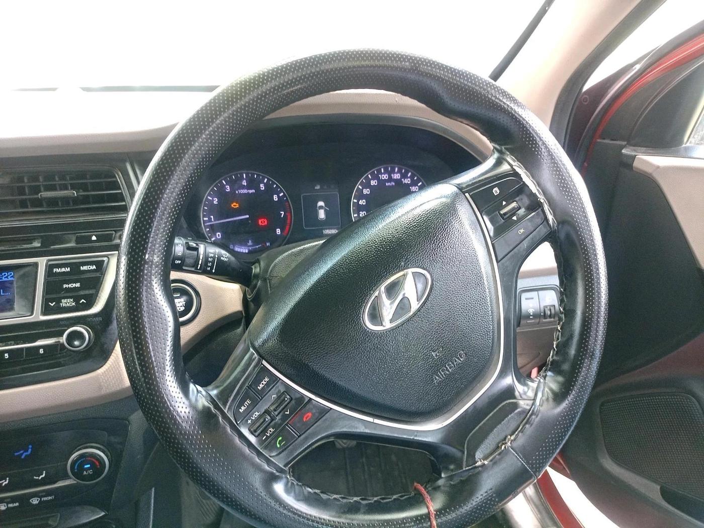2015 Hyundai Elite i20 ASTA 1.2, Petrol, Manual, 1,05,280 km, interior