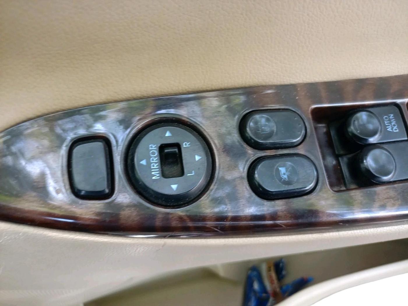 2012 Hyundai Verna FLUIDIC 1.6 CRDI SX, Diesel, Manual, 1,05,953 km, interior