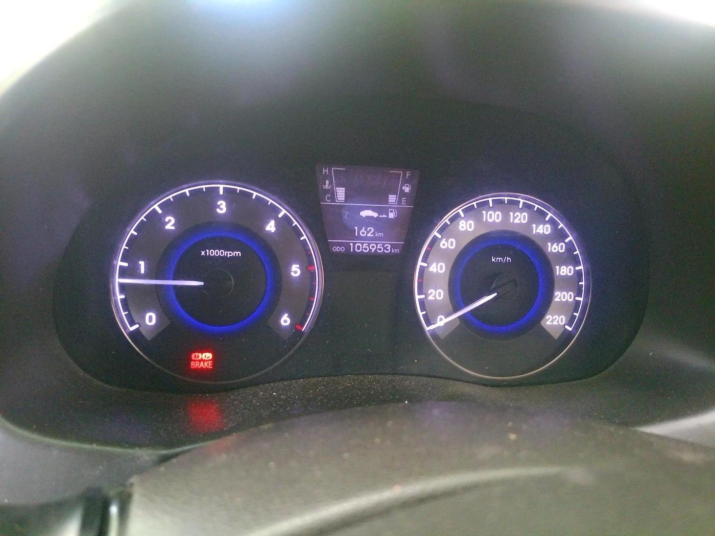 2012 Hyundai Verna FLUIDIC 1.6 CRDI SX, Diesel, Manual, 1,05,953 km, interior