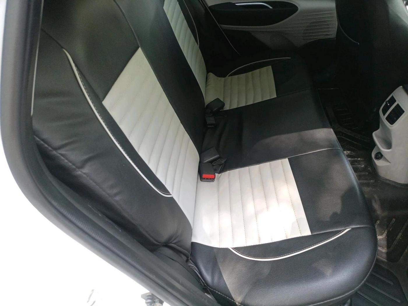 2023 Hyundai NEW I20 ASTA 1.2 MT, Petrol, Manual, 56,503 km, interior