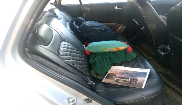 2017 Hyundai Grand i10 SPORTZ 1.2 KAPPA VTVT, Petrol, Manual, 60,669 km, interior