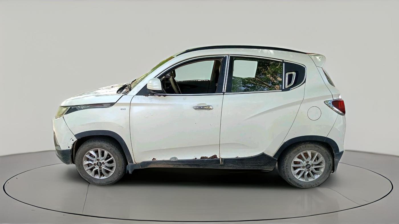 2015 Mahindra Kuv100 K8 D 6 STR, Diesel, Manual, 67,058 km, exterior