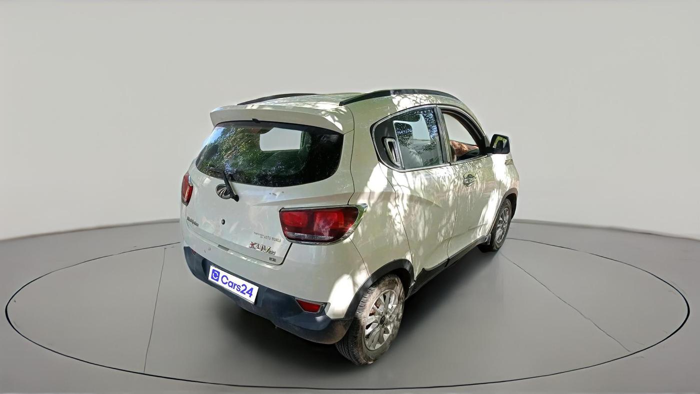 2015 Mahindra Kuv100 K8 D 6 STR, Diesel, Manual, 67,058 km, exterior