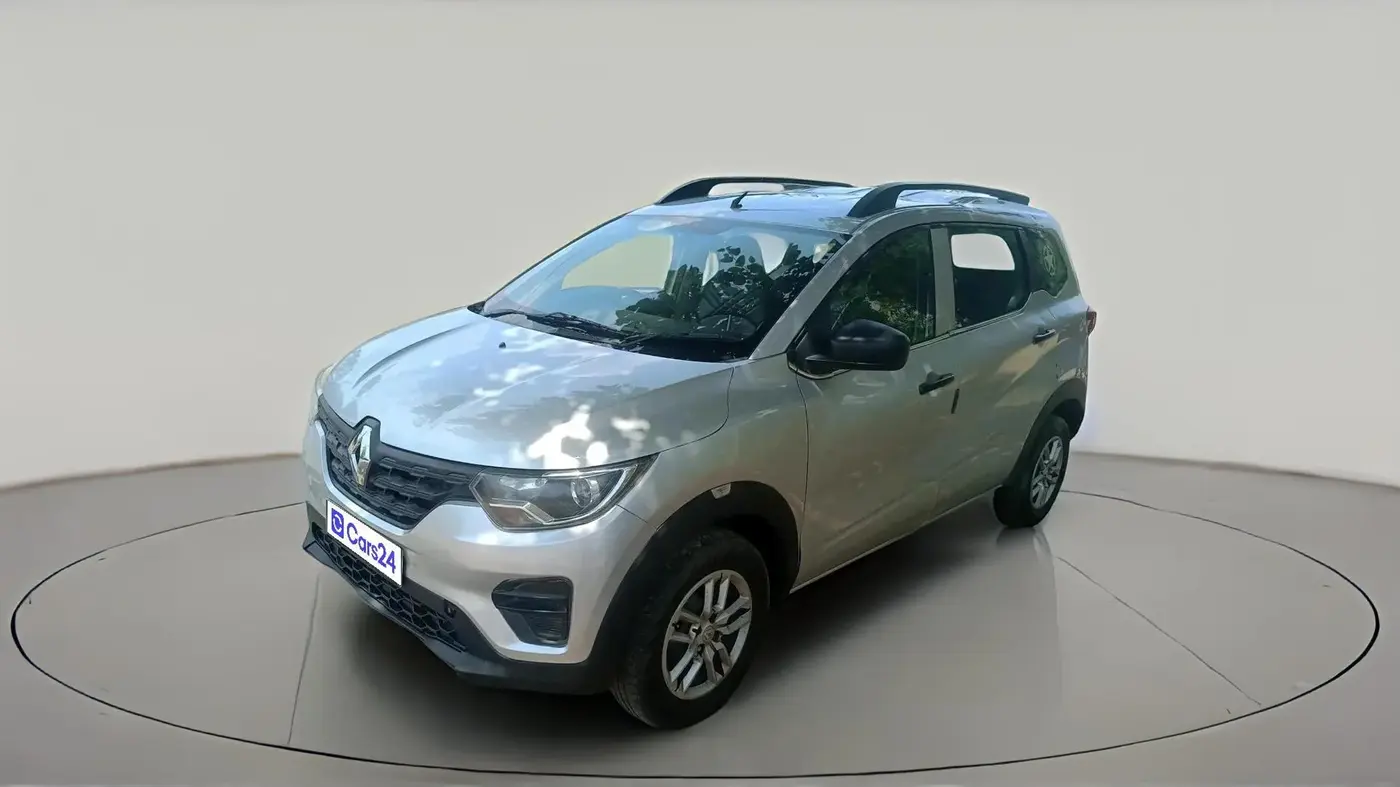 2022 Renault TRIBER RXL MT, Petrol, Manual, 1,17,809 km, exterior