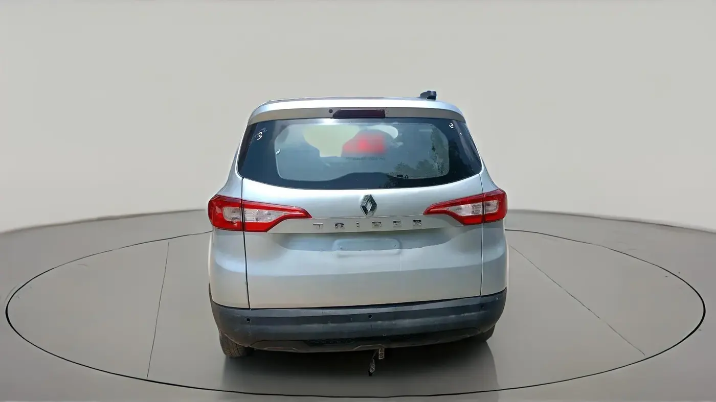 2022 Renault TRIBER RXL MT, Petrol, Manual, 1,17,809 km, exterior