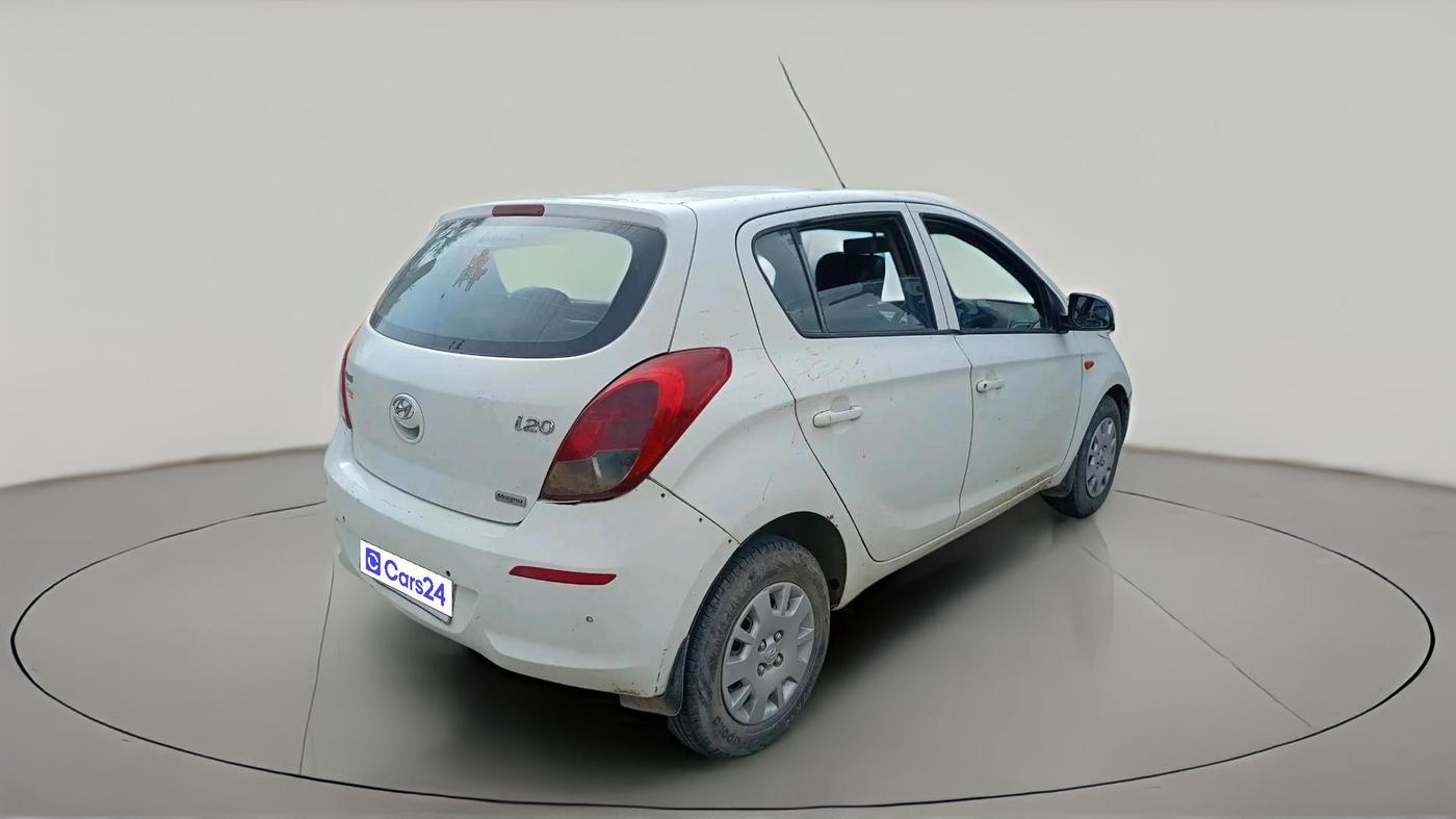 2012 Hyundai i20 MAGNA 1.4 CRDI, Diesel, Manual, 1,36,985 km, exterior