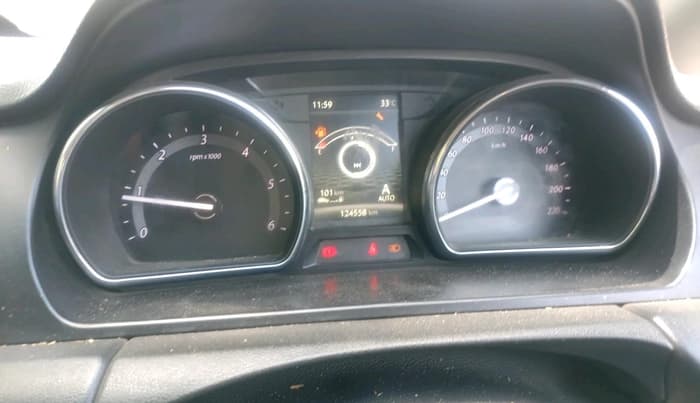 2017 Tata Hexa XT 4X2 6 STR, Diesel, Manual, 1,25,344 km, interior