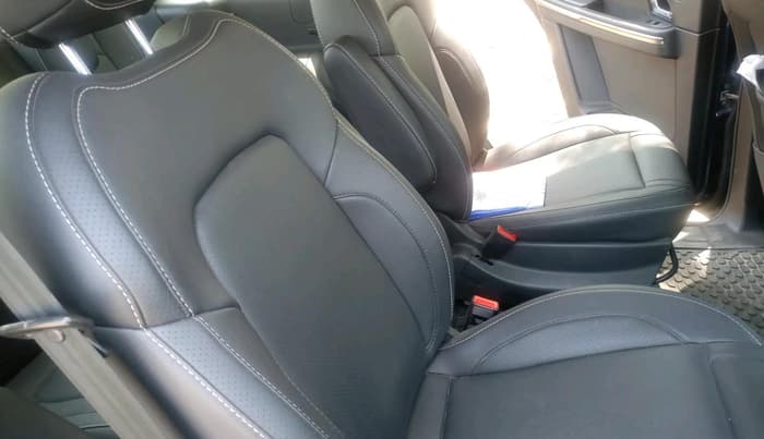 2017 Tata Hexa XT 4X2 6 STR, Diesel, Manual, 1,25,344 km, interior