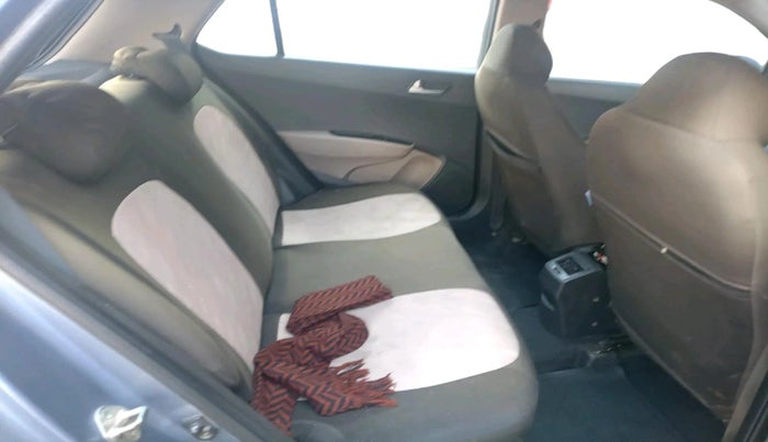 2014 Hyundai Grand i10 ASTA 1.2 KAPPA VTVT, Petrol, Manual, 1,11,716 km, interior