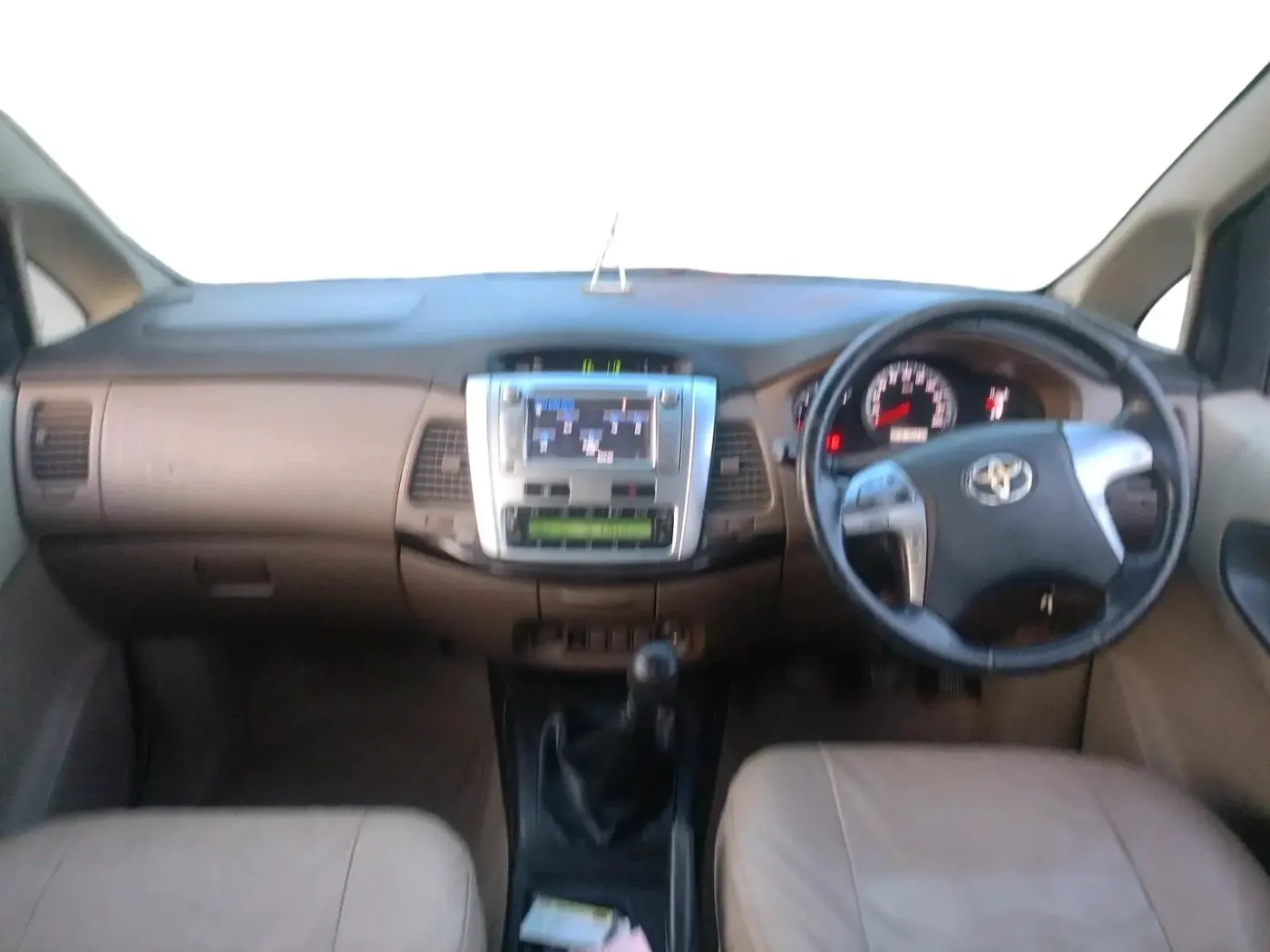 2015 Toyota Innova 2.5 VX 7 STR, Diesel, Manual, 2,19,563 km, interior