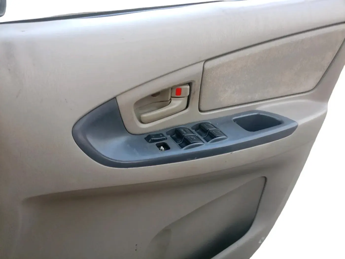 2015 Toyota Innova 2.5 VX 7 STR, Diesel, Manual, 2,19,563 km, interior