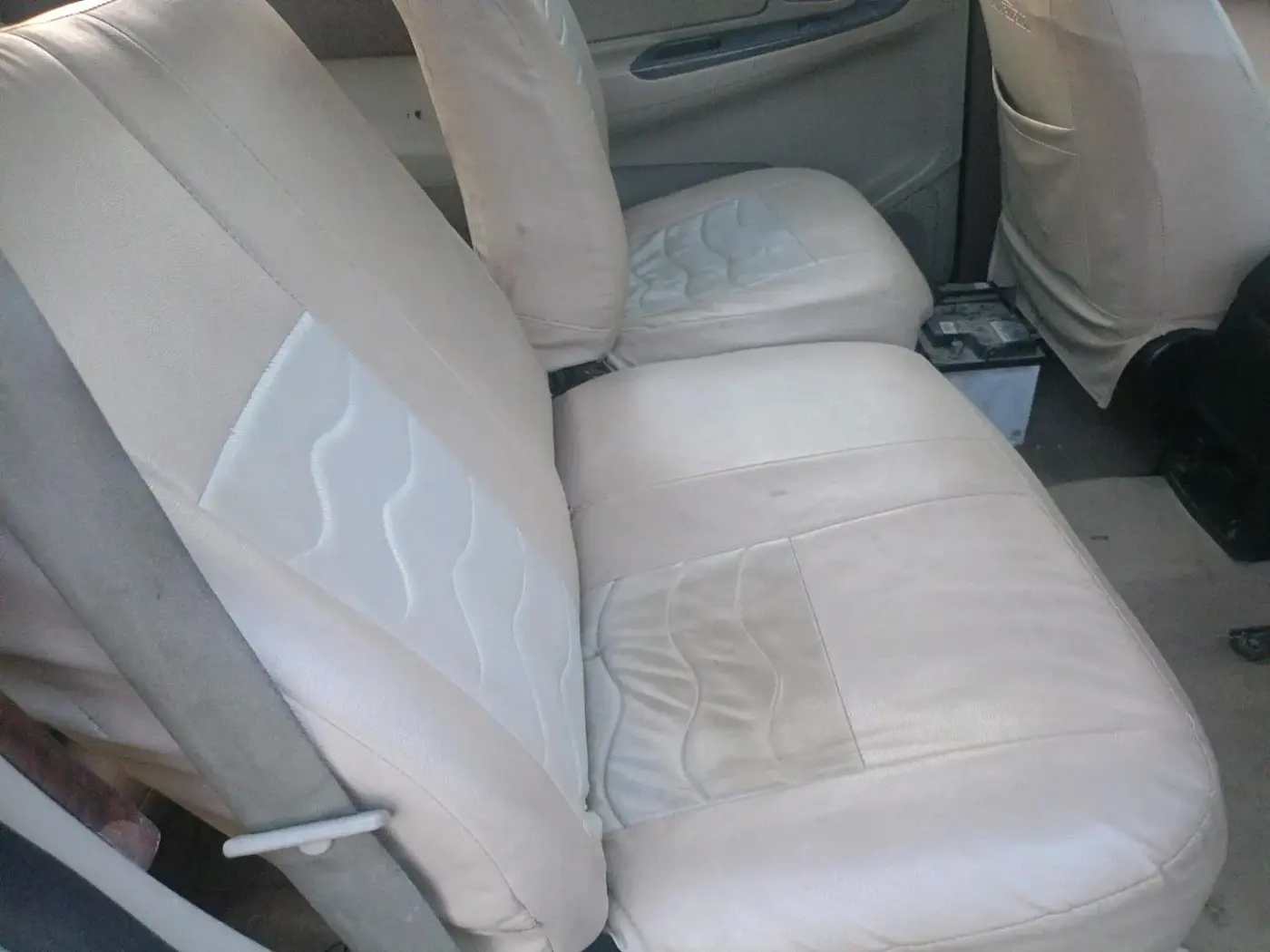 2015 Toyota Innova 2.5 VX 7 STR, Diesel, Manual, 2,19,563 km, interior