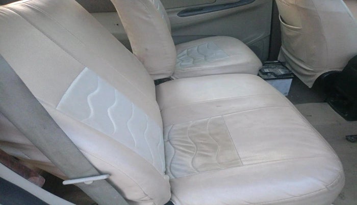 2015 Toyota Innova 2.5 VX 7 STR, Diesel, Manual, 2,19,563 km, interior