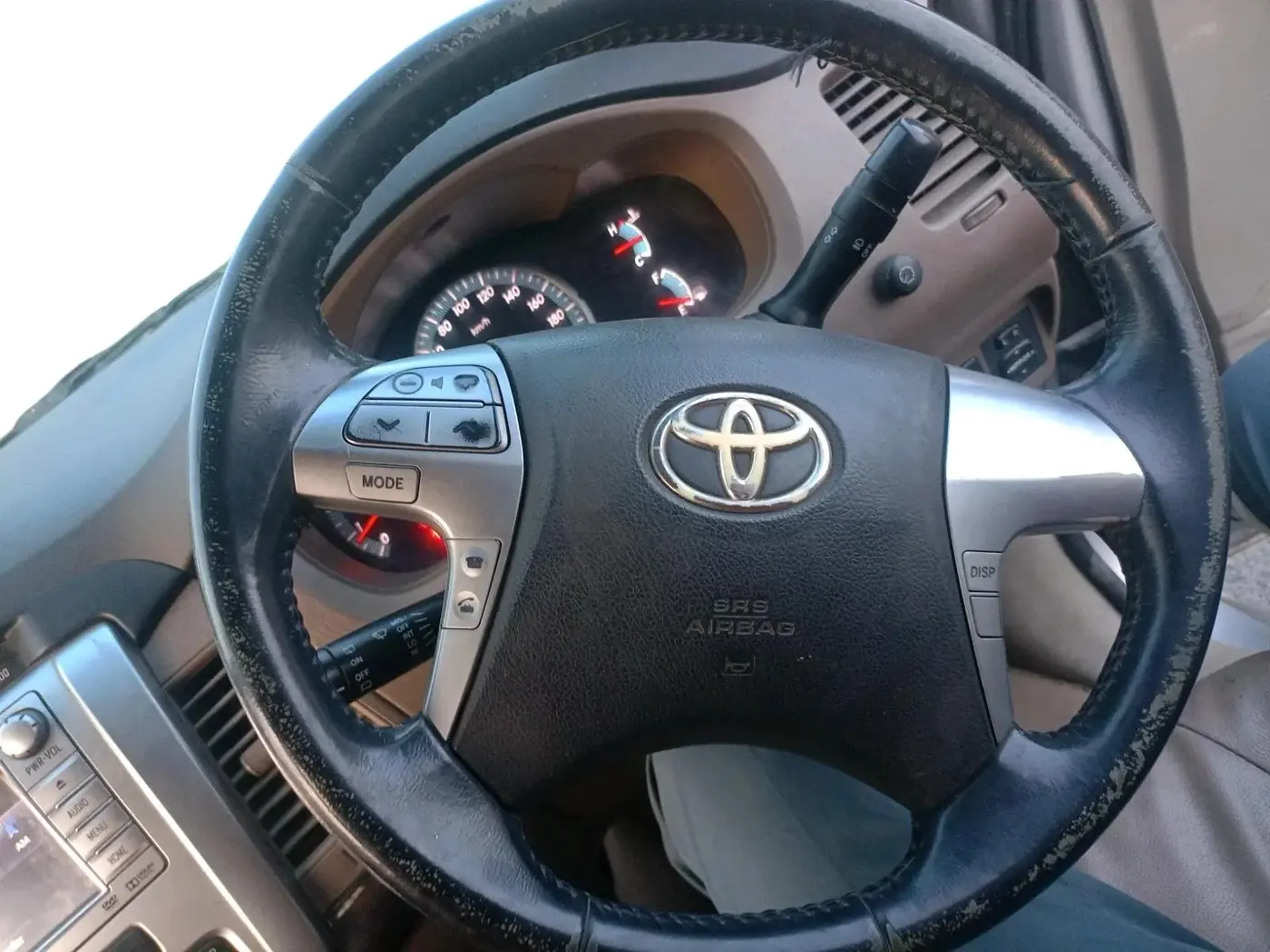 2015 Toyota Innova 2.5 VX 7 STR, Diesel, Manual, 2,19,563 km, interior