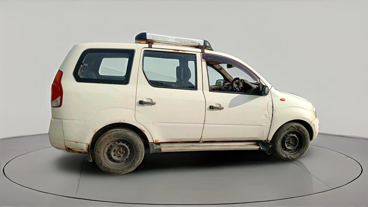 2011 Mahindra Xylo E4, Diesel, Manual, 1,14,894 km, exterior