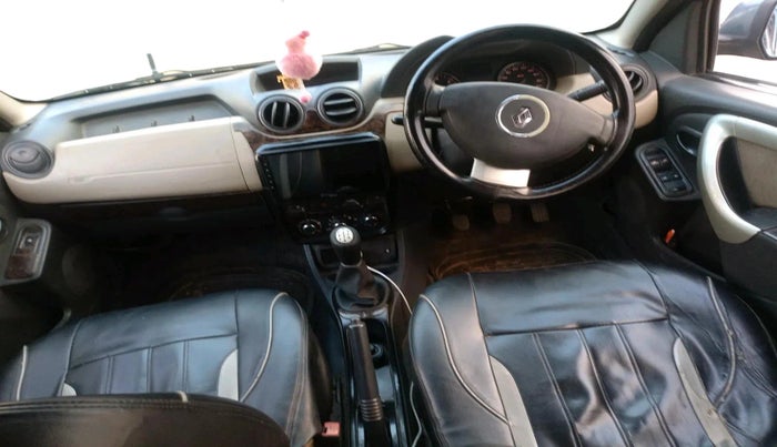 2013 Renault Duster 85 PS RXL DIESEL, Diesel, Manual, 1,21,073 km, interior