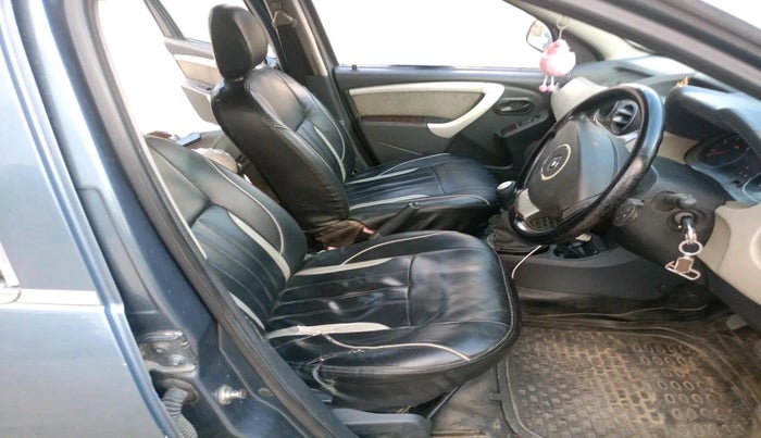 2013 Renault Duster 85 PS RXL DIESEL, Diesel, Manual, 1,21,073 km, interior