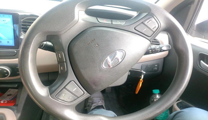 2016 Hyundai Xcent S  1.1 CRDI SPECIAL EDITION, Diesel, Manual, 84,775 km, interior